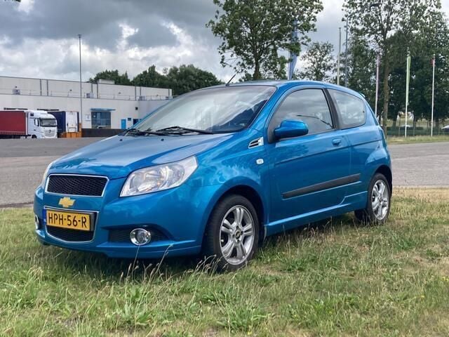 Blauw Gebruikt 2009 Chevrolet Aveo Hatchback | € 3.990 (Iets duurder) - Afbeelding 1/4