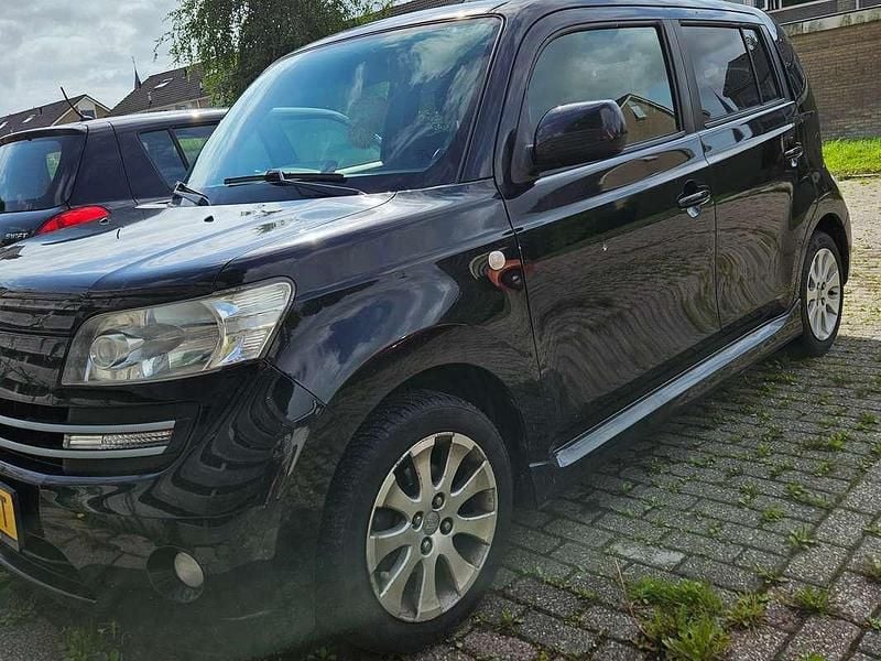 Zwart Gebruikt 2008 Daihatsu Materia MPV | € 2.500 (Goede deal) - Afbeelding 1/3