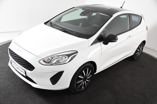 Occasion Ford Fiesta Trend 71 PK (52 kW) 2018 Wit Hatchback