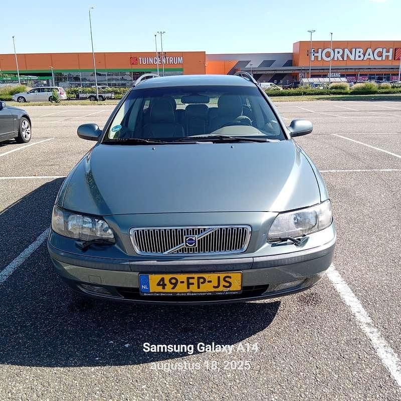 Groen Gebruikt 2000 Volvo V70 Stationwagen | € 1.499 (Eerlijke prijs) - Afbeelding 1/4