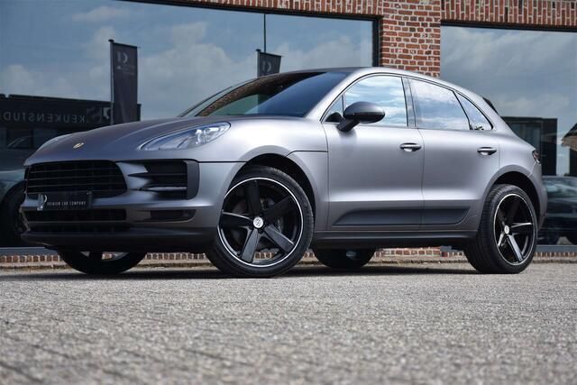 Grijs Gebruikt 2019 Porsche Macan Turbo SUV | € 49.990 - Afbeelding 1/4