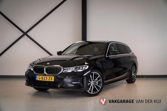Zwart Gebruikt 2020 BMW 330 Sport Line Stationwagen | € 31.950 (Super prijs) - Afbeelding 1/4