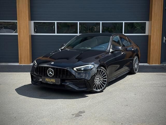 Zwart Gebruikt 2023 Mercedes C300 AMG line Sedan | € 56.450 (Eerlijke prijs) - Afbeelding 1/4