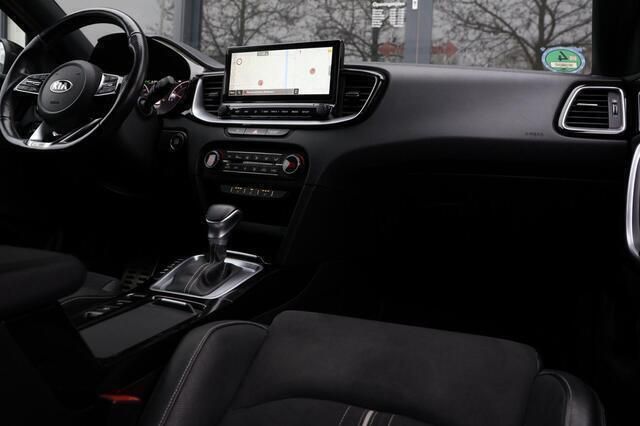 Occasion Kia ProCeed GT 140 PK (102 kW) 2019 Rood Hatchback