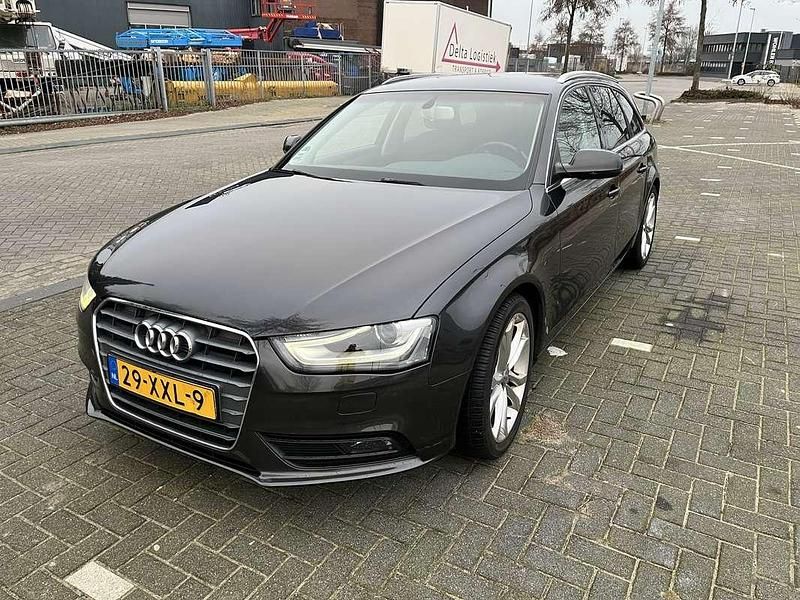 Occasion 2012 Audi A4 Attraction Stationwagen | € 6.200 (Goede deal) - Afbeelding 1/4
