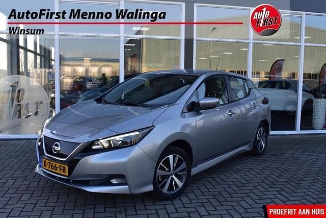 Grijs Occasion 2020 Nissan Leaf Acenta Hatchback | € 11.995 (Goede deal) - Afbeelding 1/4