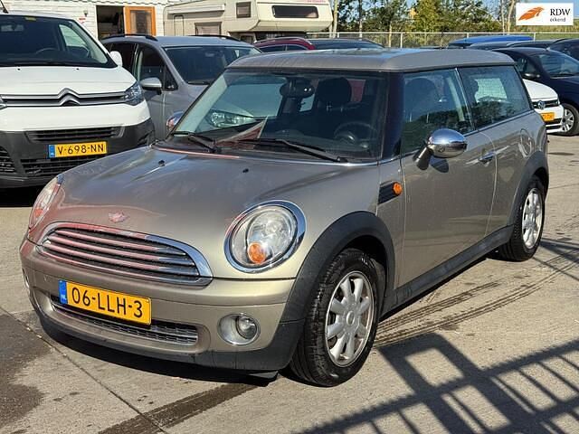 Grijs Gebruikt 2010 Mini One Clubman Business Stationwagen | € 5.499 (Eerlijke prijs) - Afbeelding 1/4