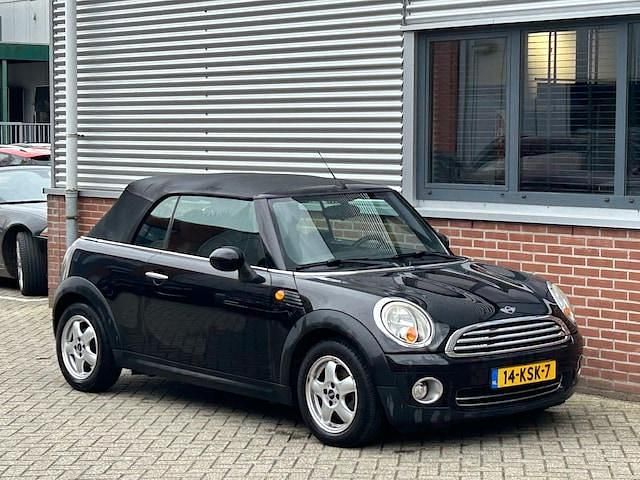 Occasion Mini Cooper Cabriolet 2010 Zwart Cabriolet