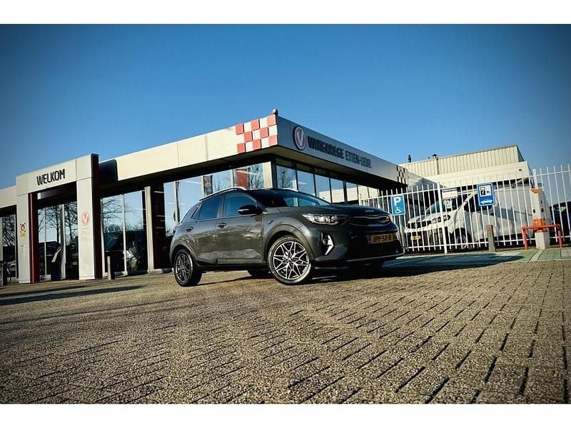 Occasion Kia Stonic 99 PK (72 kW) 2023 Grijs SUV
