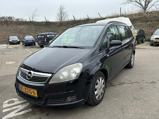 Zwart Occasion 2006 Opel Zafira Executive MPV | € 1.250 (Super prijs) - Afbeelding 1/4