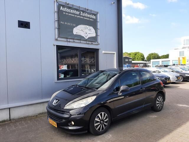Zwart, metallic lak Occasion 2008 Peugeot 207 Hatchback | € 1.749 (Eerlijke prijs) - Afbeelding 1/4