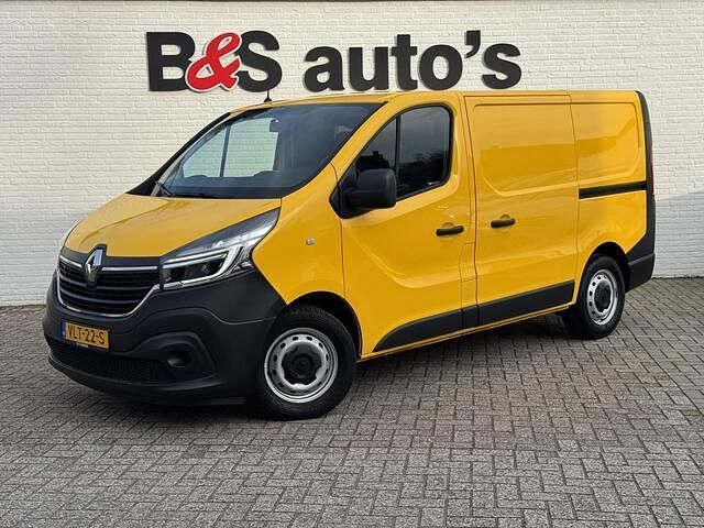 Geel Occasion 2021 Renault Trafic Komfort MPV | € 16.700 - Afbeelding 1/4
