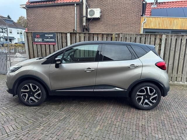 Bruin (metallic) Gebruikt 2015 Renault Captur Dynamique SUV | € 6.950 (Super prijs) - Afbeelding 1/4