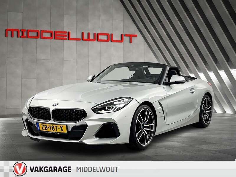 Grijs Gebruikt 2019 BMW Z4 Executive Cabriolet | € 44.950 (Duur) - Afbeelding 1/4