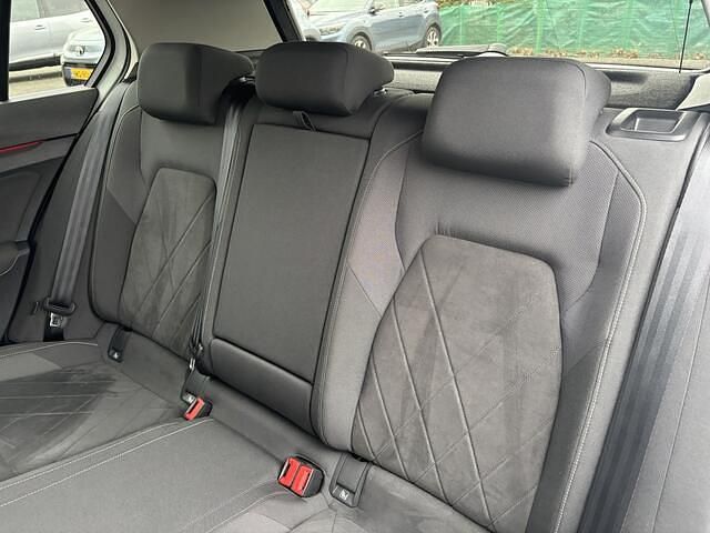 Occasion VW Golf VIII Style 150 PK (110 kW) 2022 Wit Hatchback