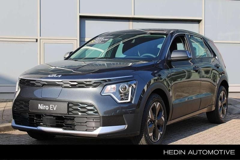 Grijs Nieuw 2025 Kia e-Niro Light SUV | € 38.995 (Duur) - Afbeelding 1/4