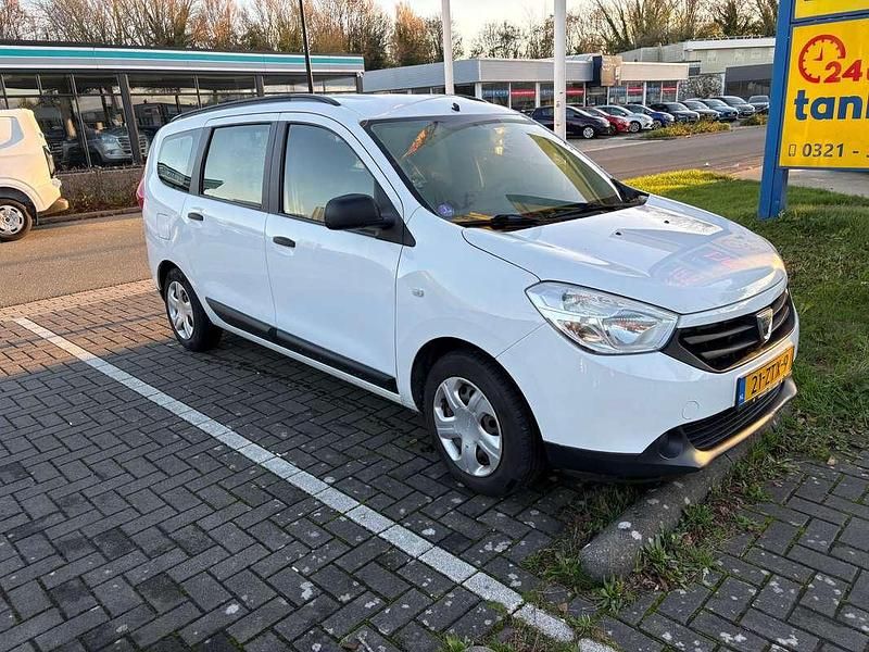 Wit Gebruikt 2013 Dacia Lodgy Ambiance MPV | € 1.299 (Goede deal) - Afbeelding 1/4