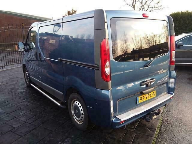 Occasion Opel Vivaro 114 PK (83 kW) 2008 Blauw MPV