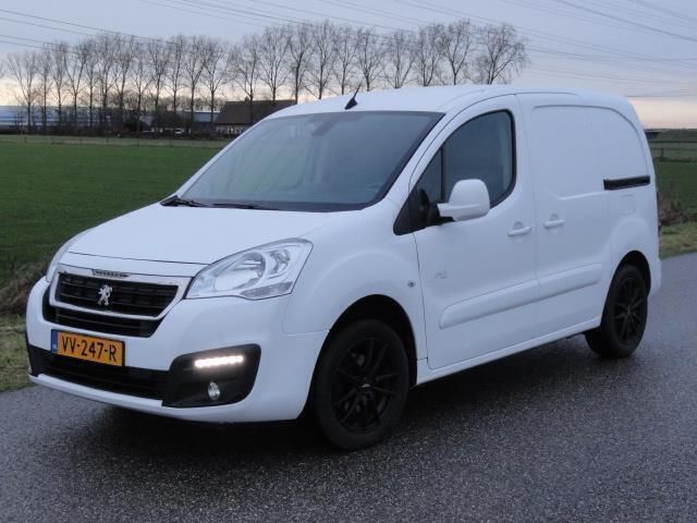 Overige Gebruikt 2016 Peugeot Partner MPV | € 5.495 (Eerlijke prijs) - Afbeelding 1/4