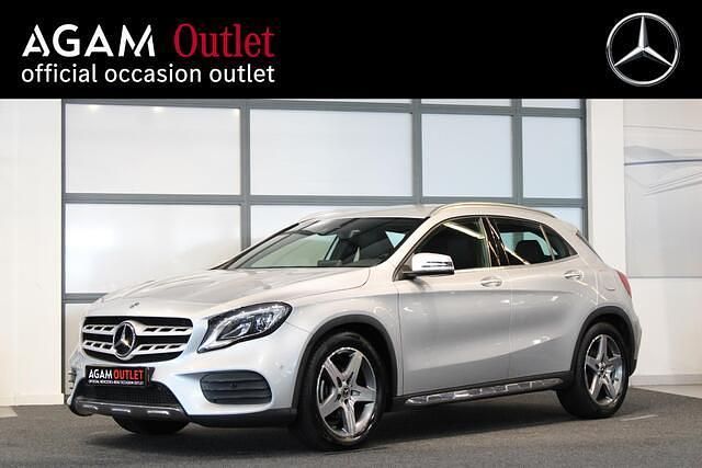 Grijs Gebruikt 2018 Mercedes GLA180 Business SUV | € 23.995 (Eerlijke prijs) - Afbeelding 1/4