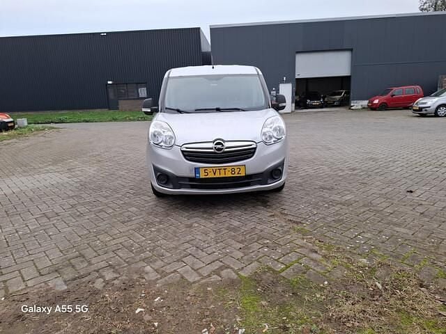 Overige Gebruikt 2012 Opel Combo Van | € 3.650 (Eerlijke prijs) - Afbeelding 1/4