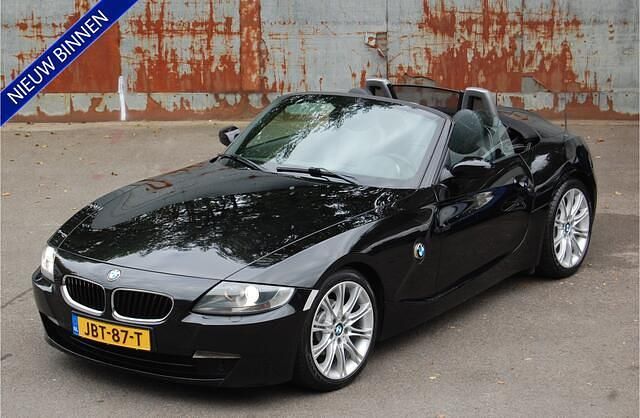 Zwart Gebruikt 2007 BMW Z4 Executive Cabriolet | € 10.950 (Eerlijke prijs) - Afbeelding 1/4