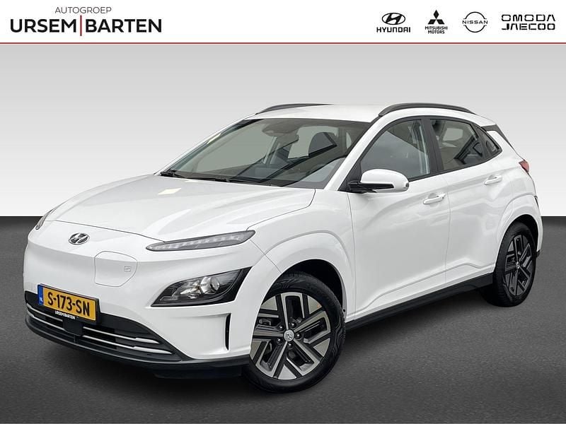 Wit Occasion 2023 Hyundai Kona Comfort SUV | € 23.930 (Eerlijke prijs) - Afbeelding 1/4