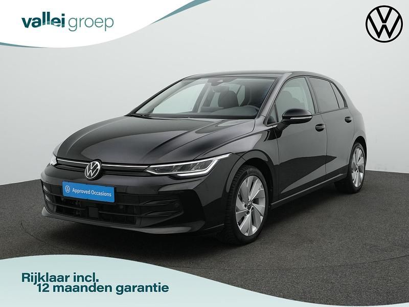Zwart Occasion 2024 VW Golf VIII Edition Hatchback | € 28.900 (Goede deal) - Afbeelding 1/4