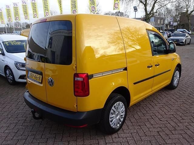 Occasion VW Caddy 75 PK (55 kW) 2019 Geel MPV