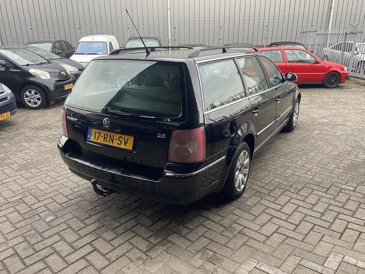 Occasion VW Passat 131 PK (96 kW) 2005 Zwart Stationwagen