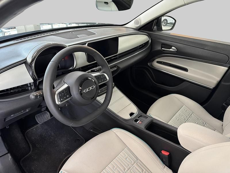 Occasion Fiat 600 La Prima 101 PK (74 kW) 2025 Zwart SUV