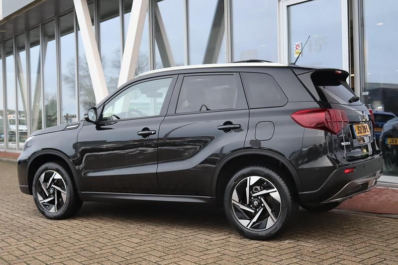 Occasion Suzuki Vitara Style 116 PK (85 kW) 2025 Zwart SUV