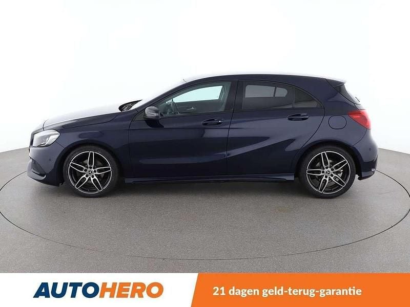 Occasion Mercedes A160 Style 102 PK (75 kW) 2018 Blauw Hatchback