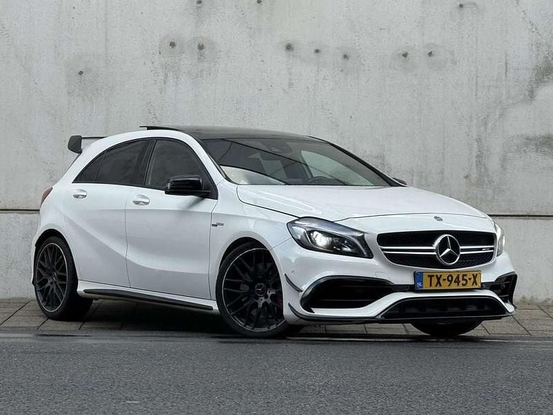 Wit (metallic) Gebruikt 2017 Mercedes A45 AMG AMG Hatchback | € 27.900 (Super prijs) - Afbeelding 1/4