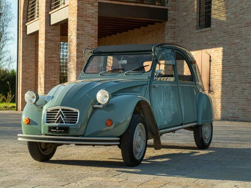 Groenverde Gebruikt 1963 Citroën 2CV Sedan | € 14.000 - Afbeelding 1/4
