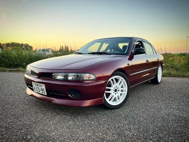 Gebruikt 1997 Mitsubishi Galant Sedan | € 3.500 - Afbeelding 1/4