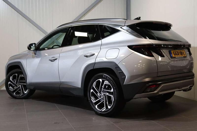 Occasion Hyundai Tucson Premium 252 PK (185 kW) 2024 Shimmering silver (roze metallic) SUV