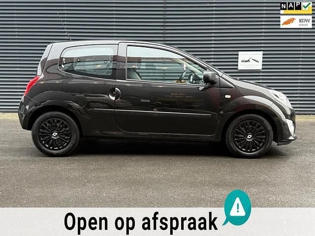 Zwart Occasion 2011 Renault Twingo Authentique Hatchback | € 1.749 (Goede deal) - Afbeelding 1/4