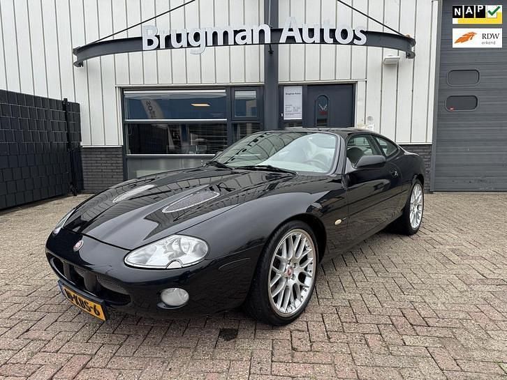 Occasion Jaguar XKR 363 PK (266 kW) 1999 Zwart Coupé