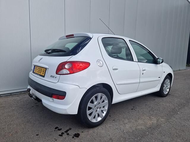 Occasion Peugeot 206+ Sportium 74 PK (54 kW) 2011 Wit Hatchback