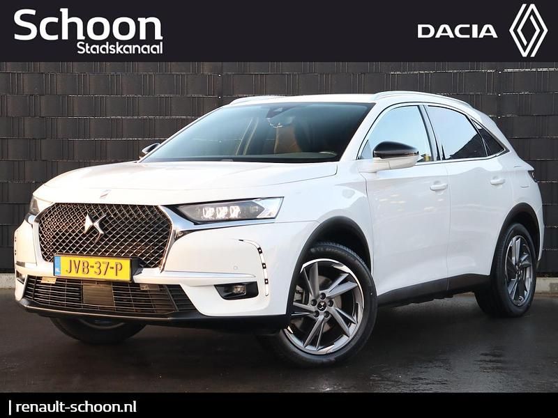 Wit (metallic) Occasion 2022 DS Automobiles DS7 Crossback Business SUV | € 24.950 (Super prijs) - Afbeelding 1/4