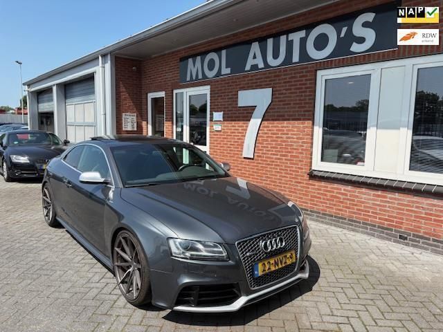 Grijs Gebruikt 2010 Audi RS5 S-Line Coupé | € 21.950 - Afbeelding 1/4