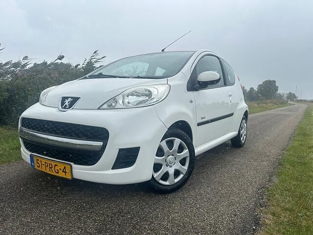 Occasion Peugeot 107 68 PK (50 kW) 2011 Wit Hatchback