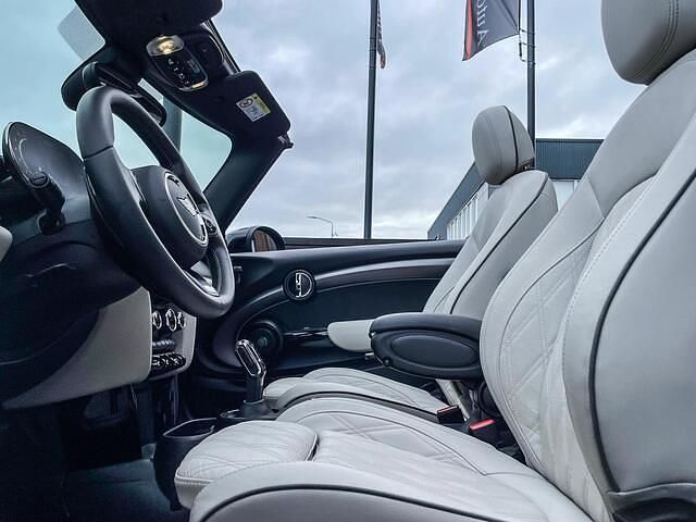 Occasion Mini John Cooper Works Cabriolet 231 PK (169 kW) 2022 Groen Cabriolet