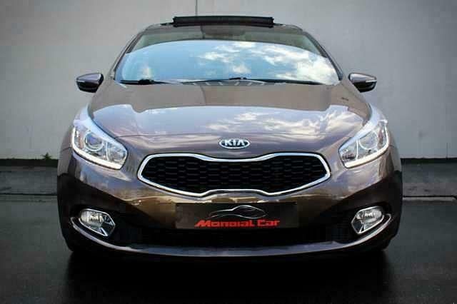 Occasion Kia Ceed 128 PK (94 kW) 2014 Bruin Hatchback