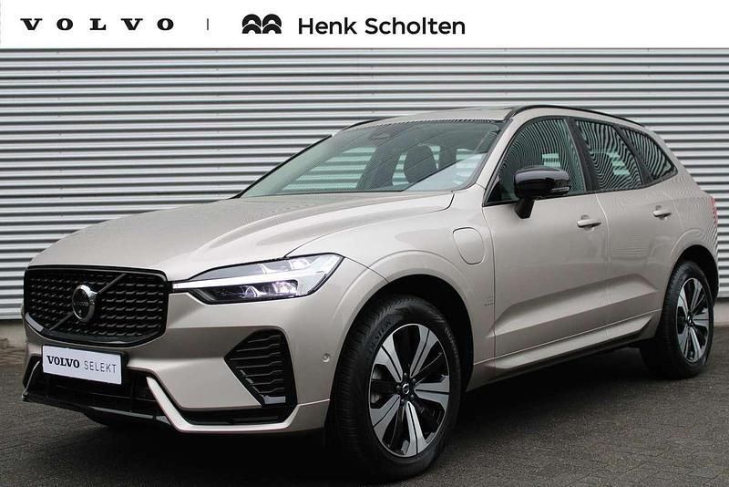 Grijs Gebruikt 2024 Volvo XC60 Plus SUV | € 55.750 (Eerlijke prijs) - Afbeelding 1/4