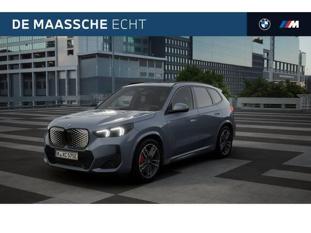 Grijs Nieuw 2025 BMW iX1 Comfort Edition SUV | € 64.581 (Eerlijke prijs) - Afbeelding 1/4