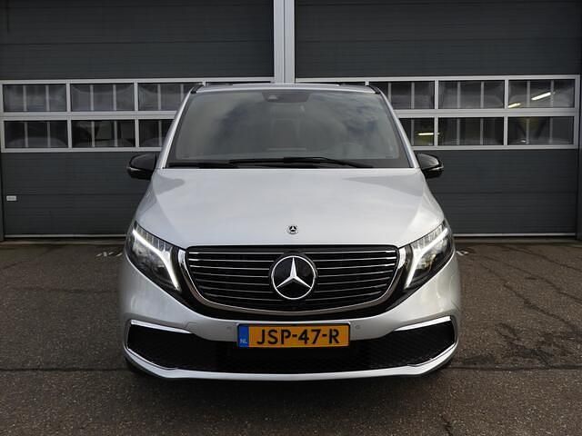 Occasion Mercedes EQV300 150 kW (204 PK) 2024 Zilver (metallic) Van