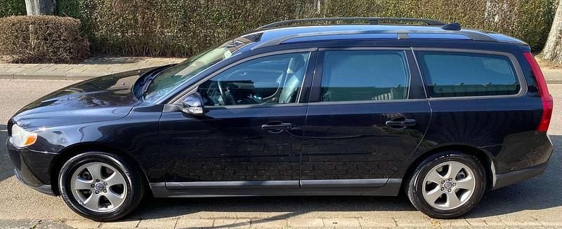 Zwart Gebruikt 2009 Volvo V70 Kinetic Stationwagen | € 4.000 (Super prijs) - Afbeelding 1/4