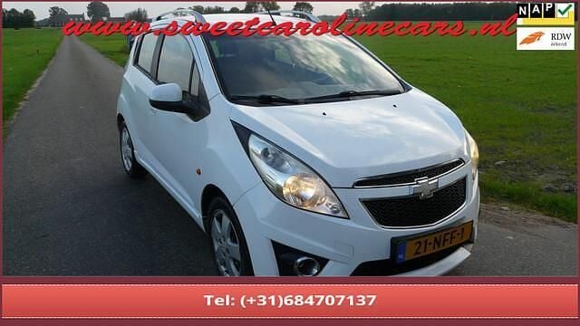 Wit Gebruikt 2010 Chevrolet Spark Hatchback | € 2.975 (Eerlijke prijs) - Afbeelding 1/4